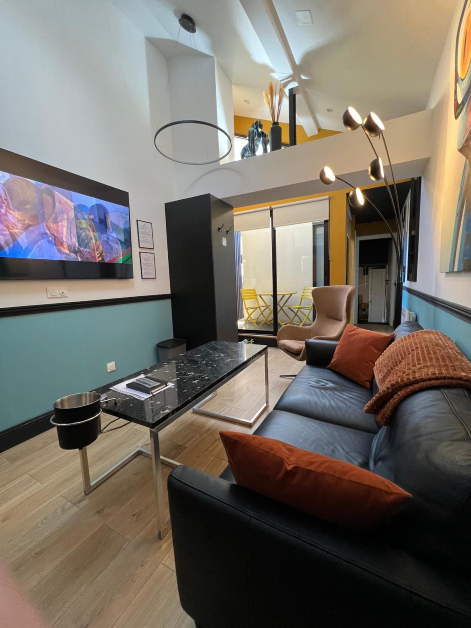 Les Suites De Stanislas Jacuzzi & Spa Nancy Exterior photo